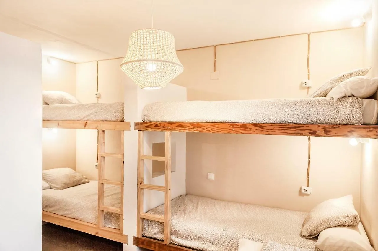 Wild House Tarifa Hostel