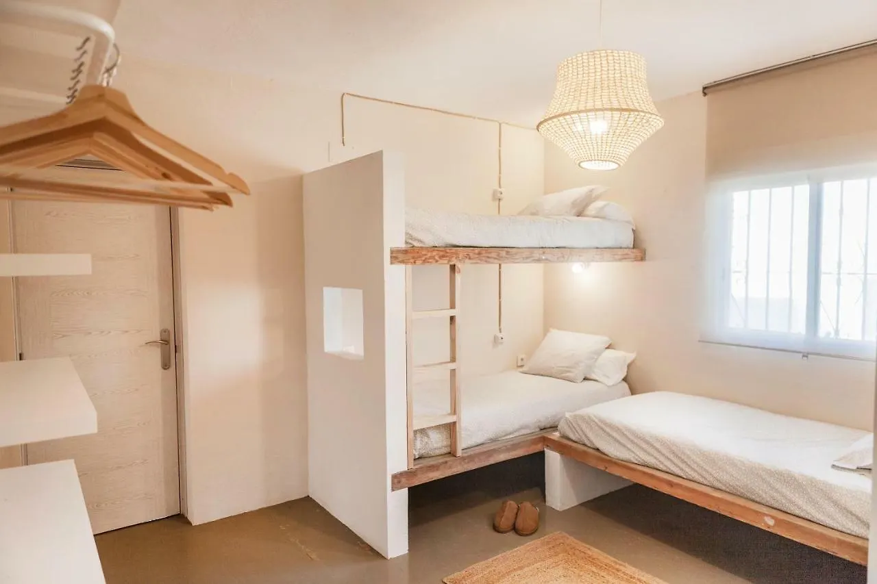 Wild House Tarifa Hostel