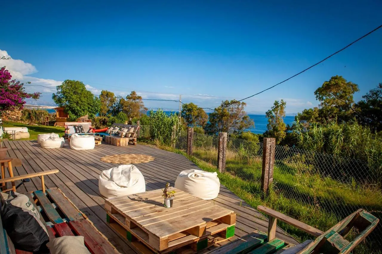 Wild House Tarifa Hostel